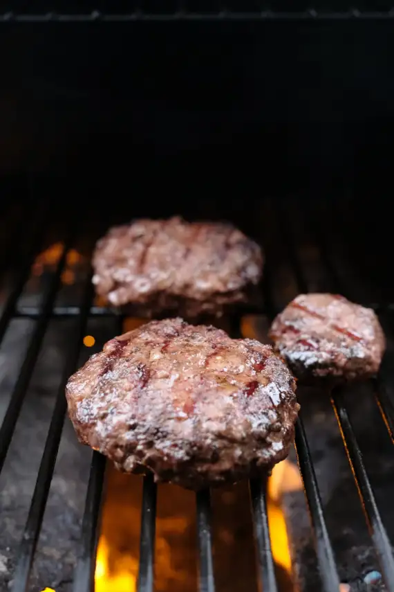 Hamburger 4 oz (4 pk) - Per lb